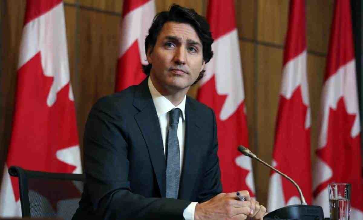 Justin Trudeau se vuelve a contagiar de COVID-19