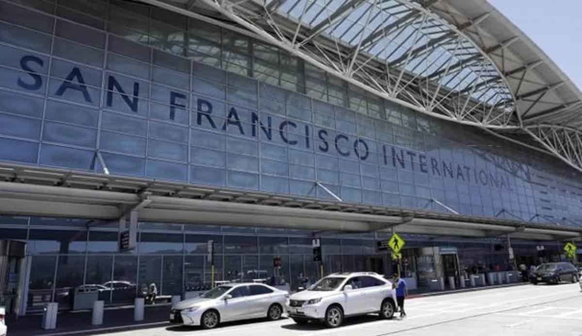 Atacan con arma blanca a 3 personas en Aeropuerto de San Francisco