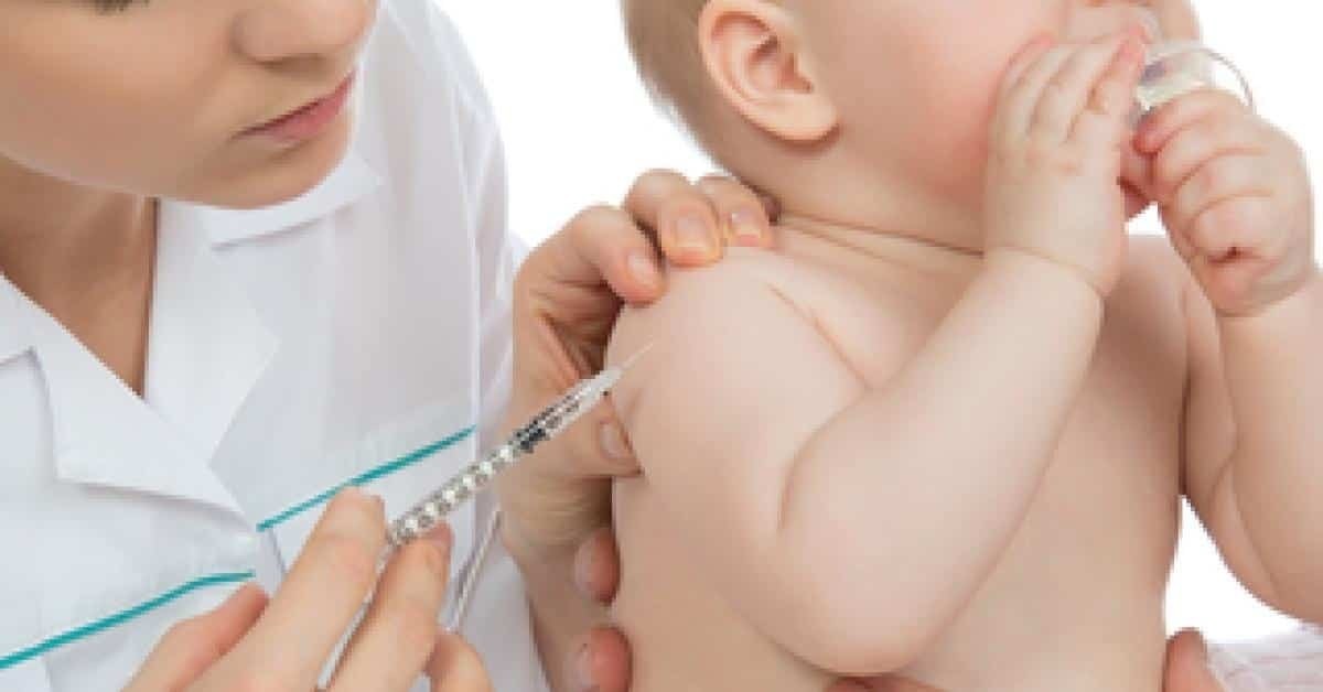 Estados Unidos avala vacunación contra COVID-19 a niños mayores de 6 meses