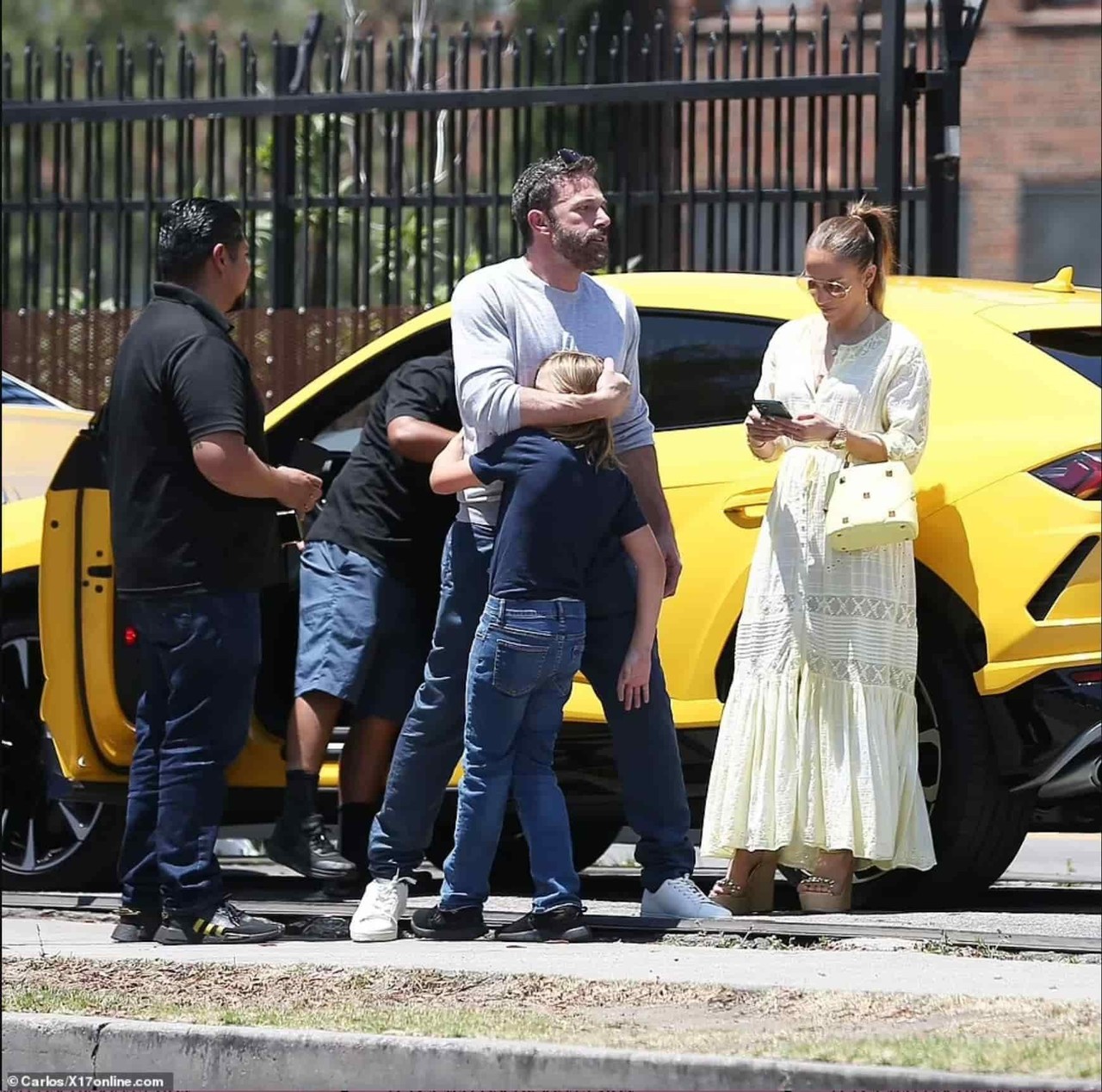 Hijo de Ben Affleck choca Lamborghini