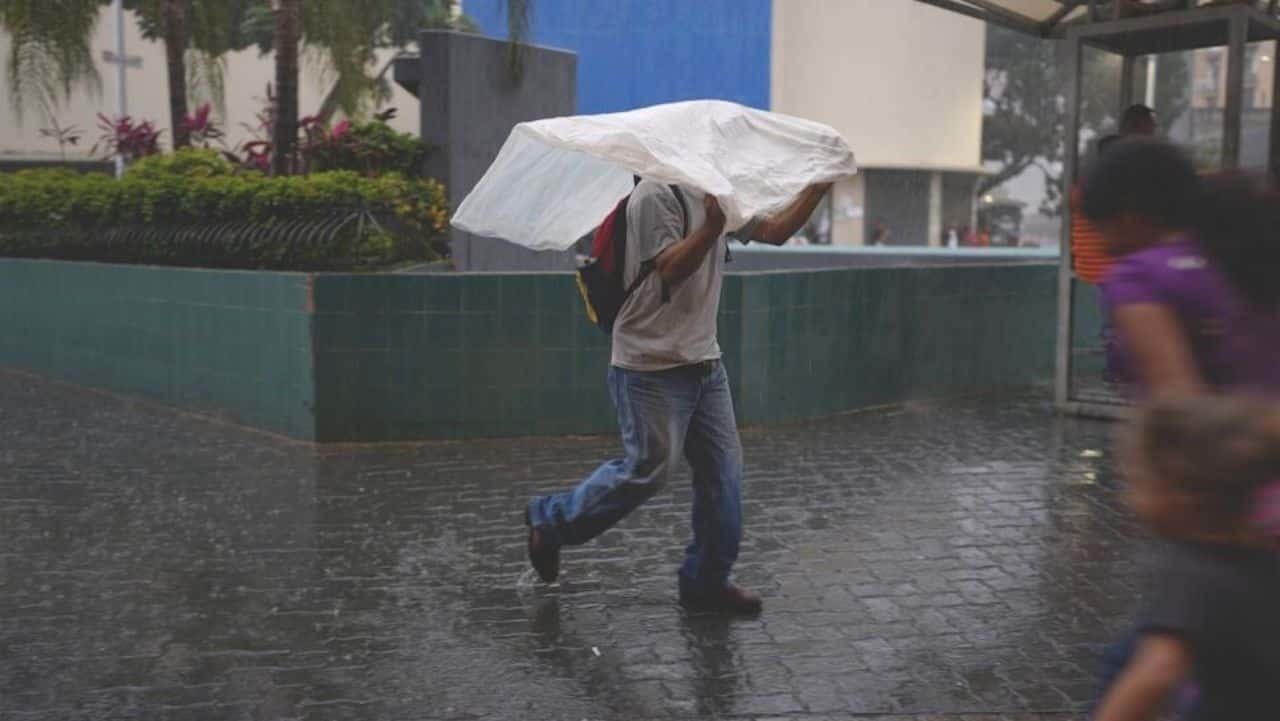 Provocará Bonnie lluvias intensas en Michoacán, Guerrero, Oaxaca y Chiapas