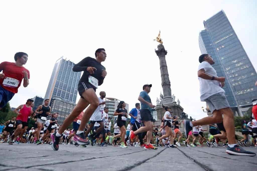 Rompe récord nacional el Medio Maratón 21K en la CDMX