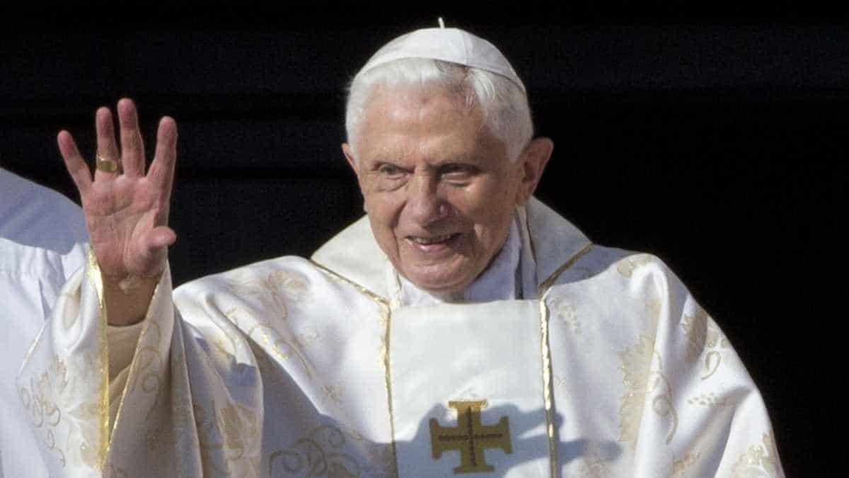 Con cuenta falsa, reportan muerte del papa Benedicto XVI