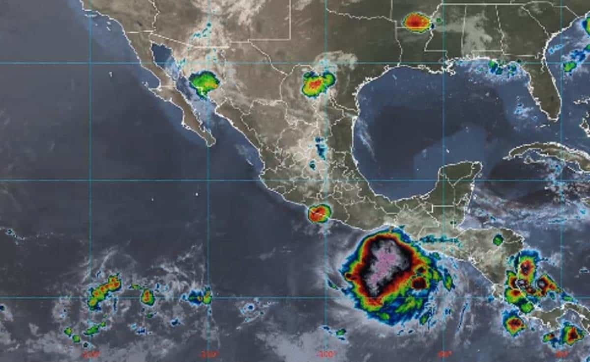 Tormenta tropical 'Bonnie' ocasionará lluvias intensas al sureste de México