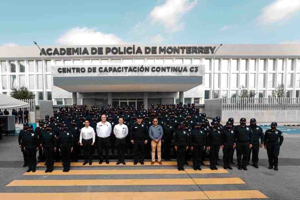 Tiene Monterrey cerca de 100 policías más al servicio de la ciudadanía