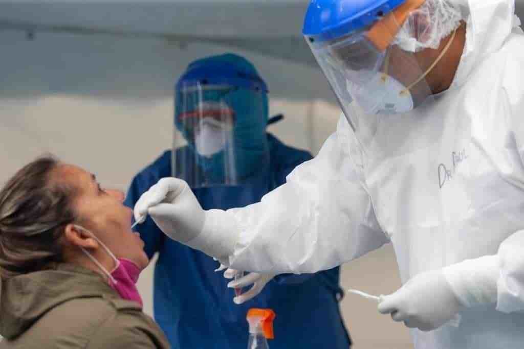 México registra 32 mil 569 contagios de COVID-19