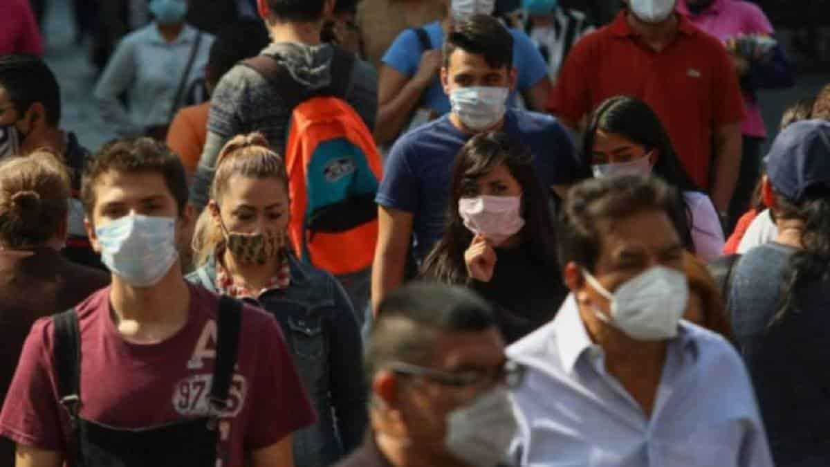 Reportan 6 mil 917 nuevos contagios de COVID-19 en México