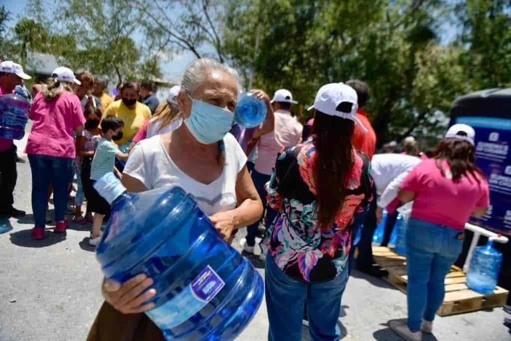 Igualdad e Inclusión recibe 500 mil litros de agua para Nuevo León