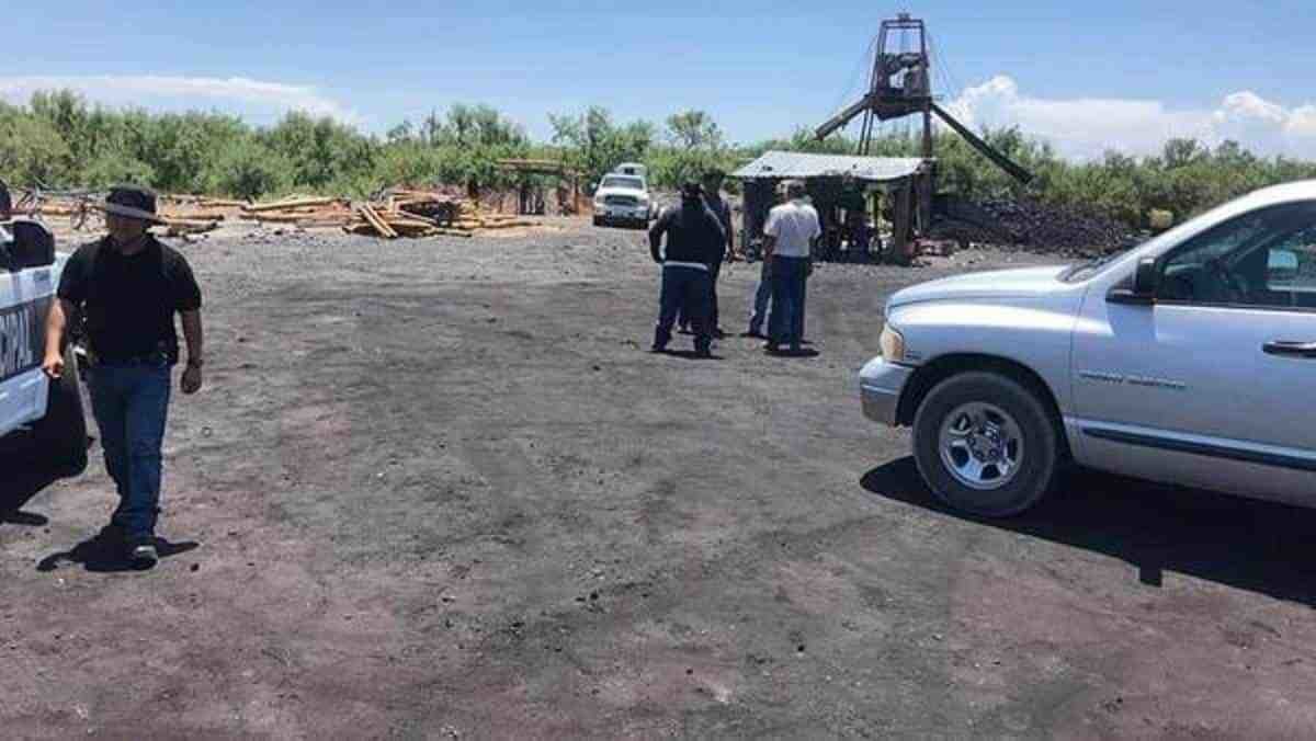 Sin descanso: Continúa el rescate de 10 mineros en Sabinas, Coahuila