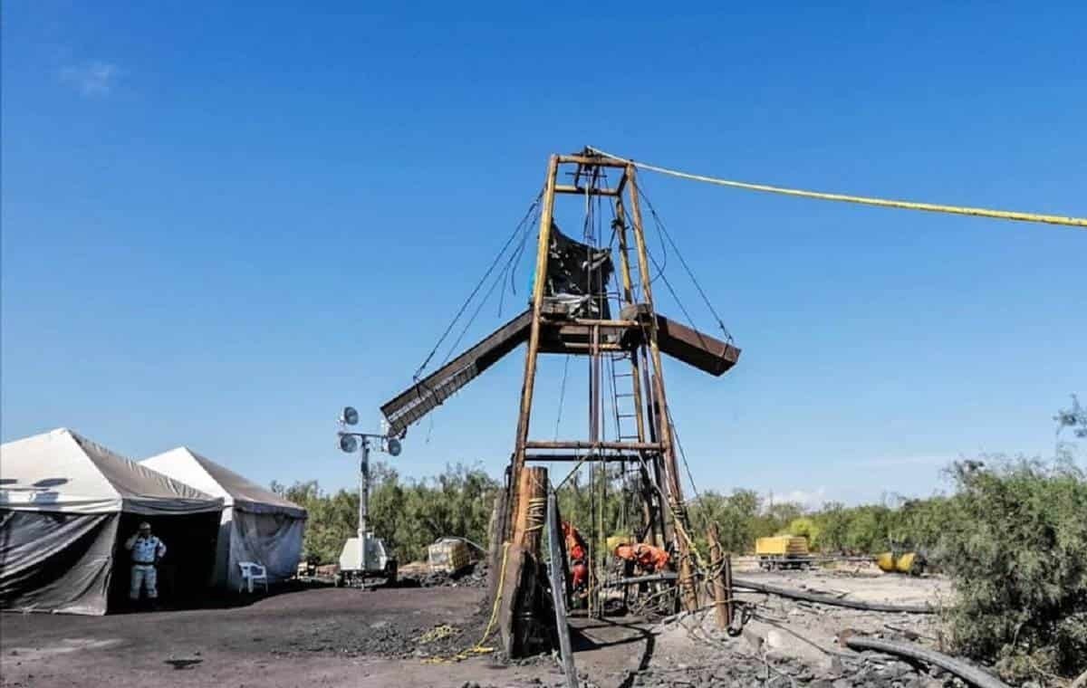 Agua baja 9 metros en mina de Sabinas, Coahuila; aún hay obstáculos
