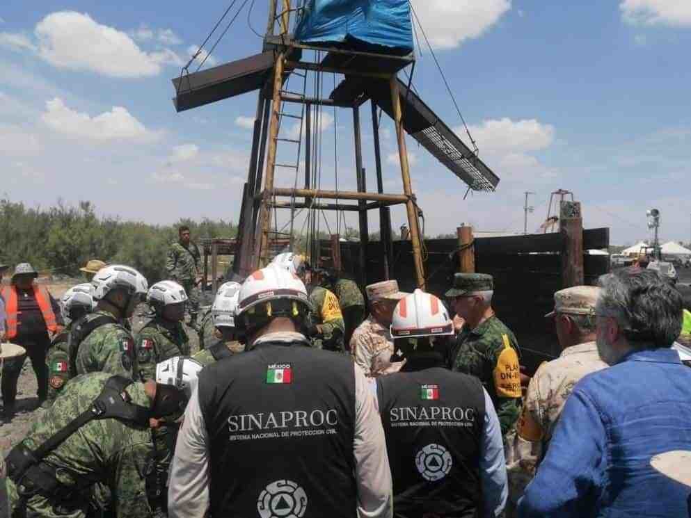 Inundación obstaculiza rescate de mineros en Coahuila