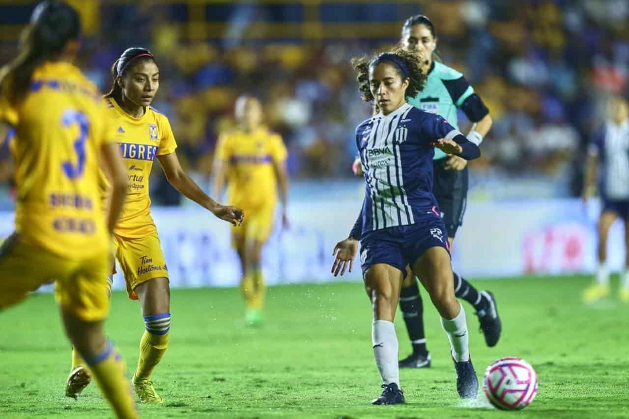 Clásico Regio Femenil Sorprende Con Asistencia