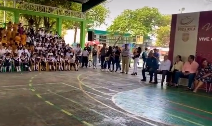 Alumnos de primaria cantan a todo pulmón  ‘Music Sessions, Vol. 53’ de Shakira y Bizarrap. Foto. Captura de Imagen