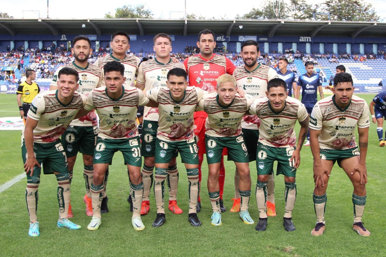 Garantiza Esteban Villegas permanencia de equipo Alacranes de Durango