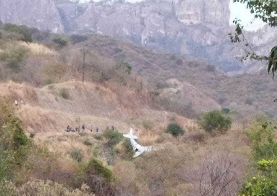 La aeronave siniestrada es una Cessna 206 con matrícula XB-RMM, que era pilotada por Romualdo “N”. Foto: Cortesía