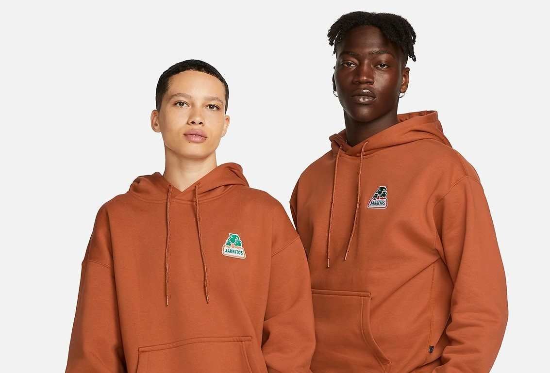 Nike entra al mercado de venta de prendas con licencias insuperables como la de Jarritos. Foto. Twitter