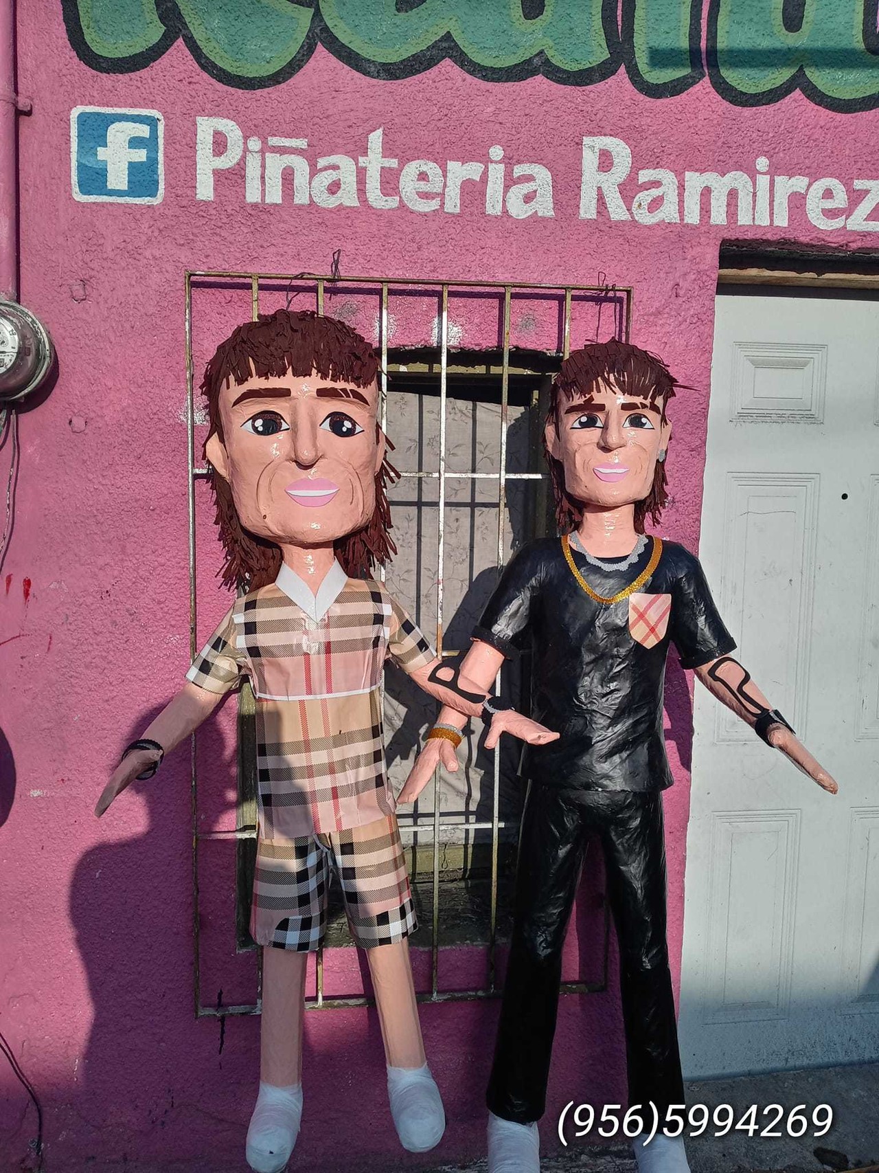 Piñata de Peso Pluma. Foto: Piñateria Ramirez