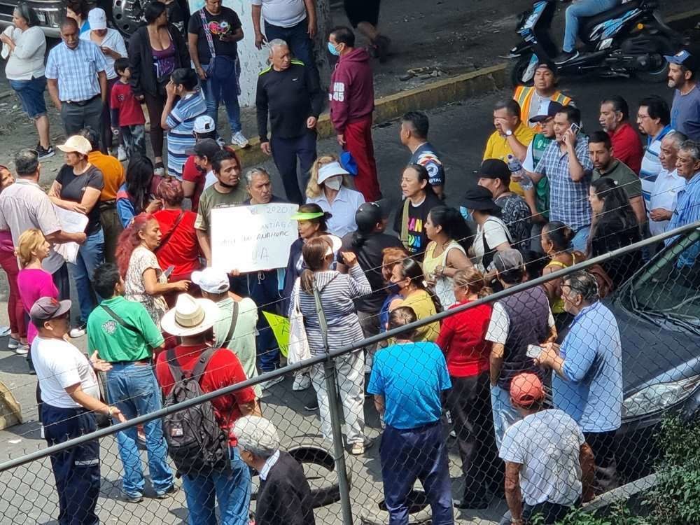 Vecinos En Ecatepec Bloquean Avenida Central Exigen Agua 3353