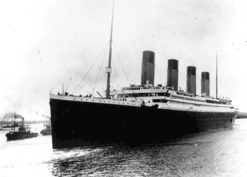 El Titanic parte de Southampton, Inglaterra, para su primer viaje, el 10 de abril de 1912. (AP Foto, Archivo)