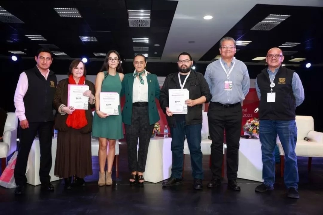 Presentación de Premios Internacionales de Poesía en la FILEM 2023. Crédito: UAEMÉX.