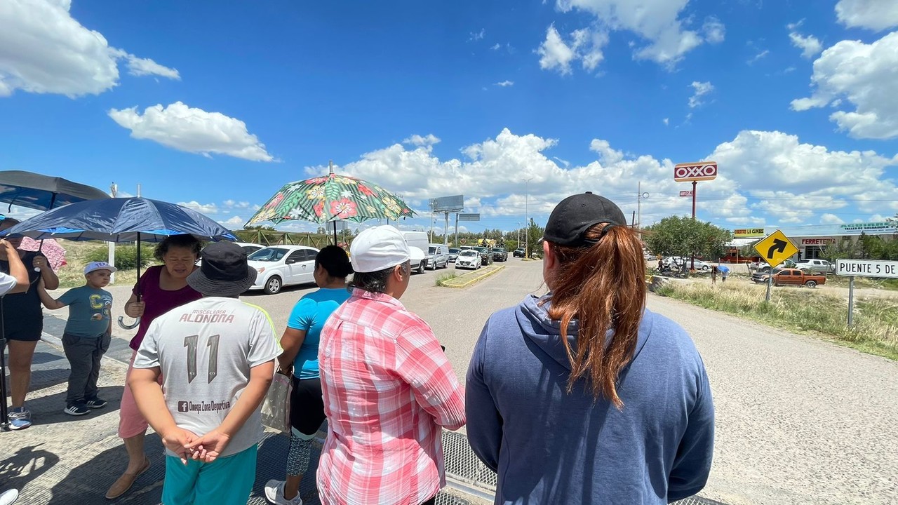 Bloquean carretera libre a Gómez Palacio por mal estado de los caminos -  POSTA Durango