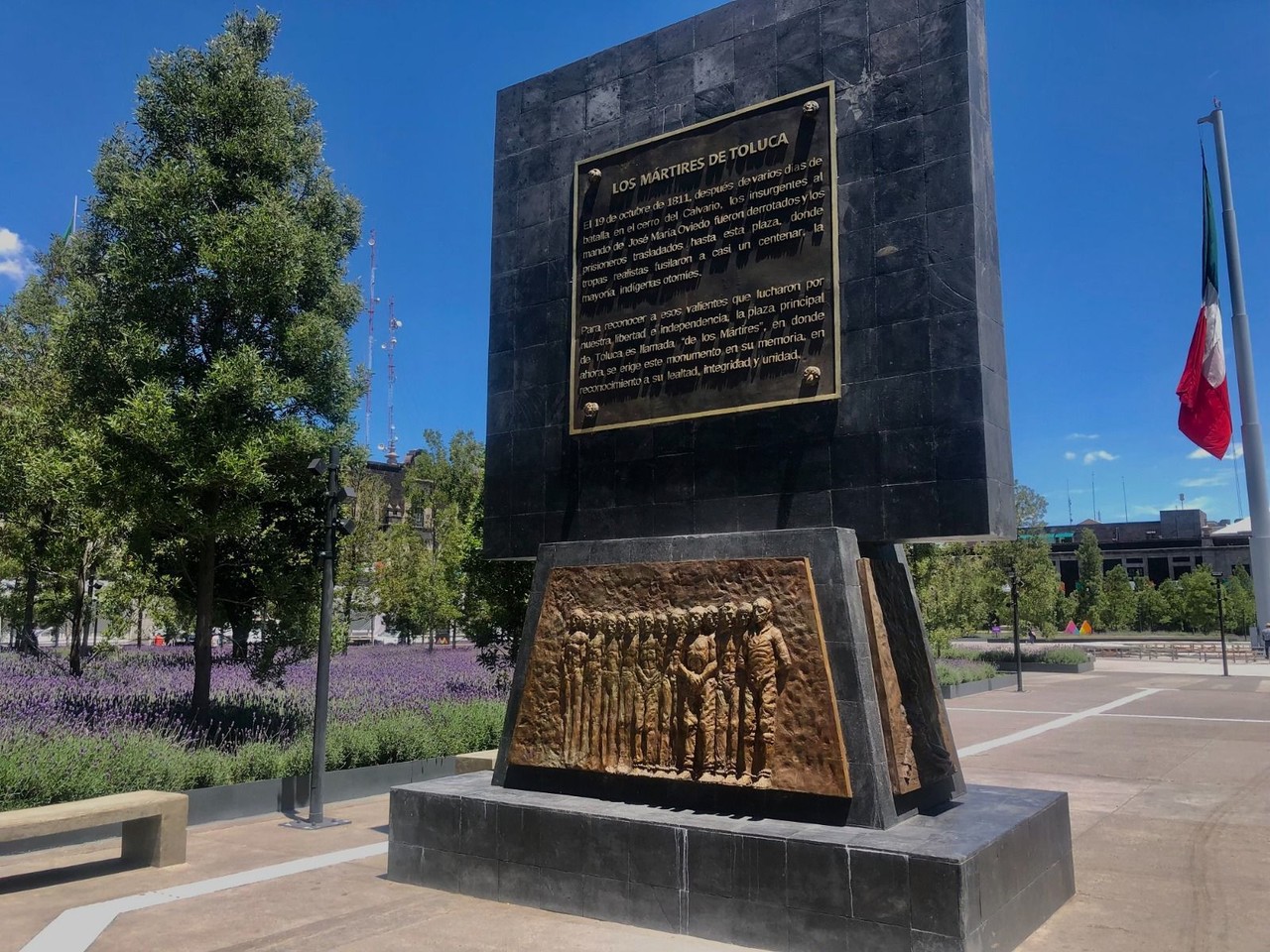 Monumento a los Mártires de Toluca.