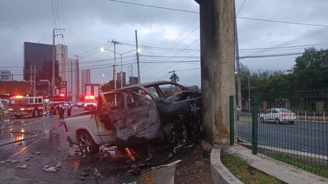 Muere conductor calcinado tras choque en San Pedro