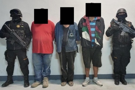 Detienen a tres hombres armados y con droga en San Bernabé