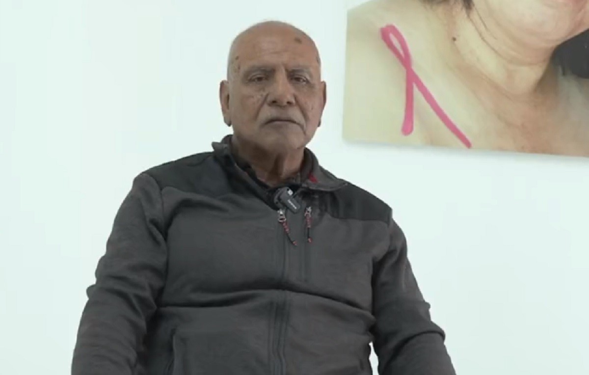 Diagnostican a abuelito con cáncer de mama; le detectan tumor de 12 centímetros