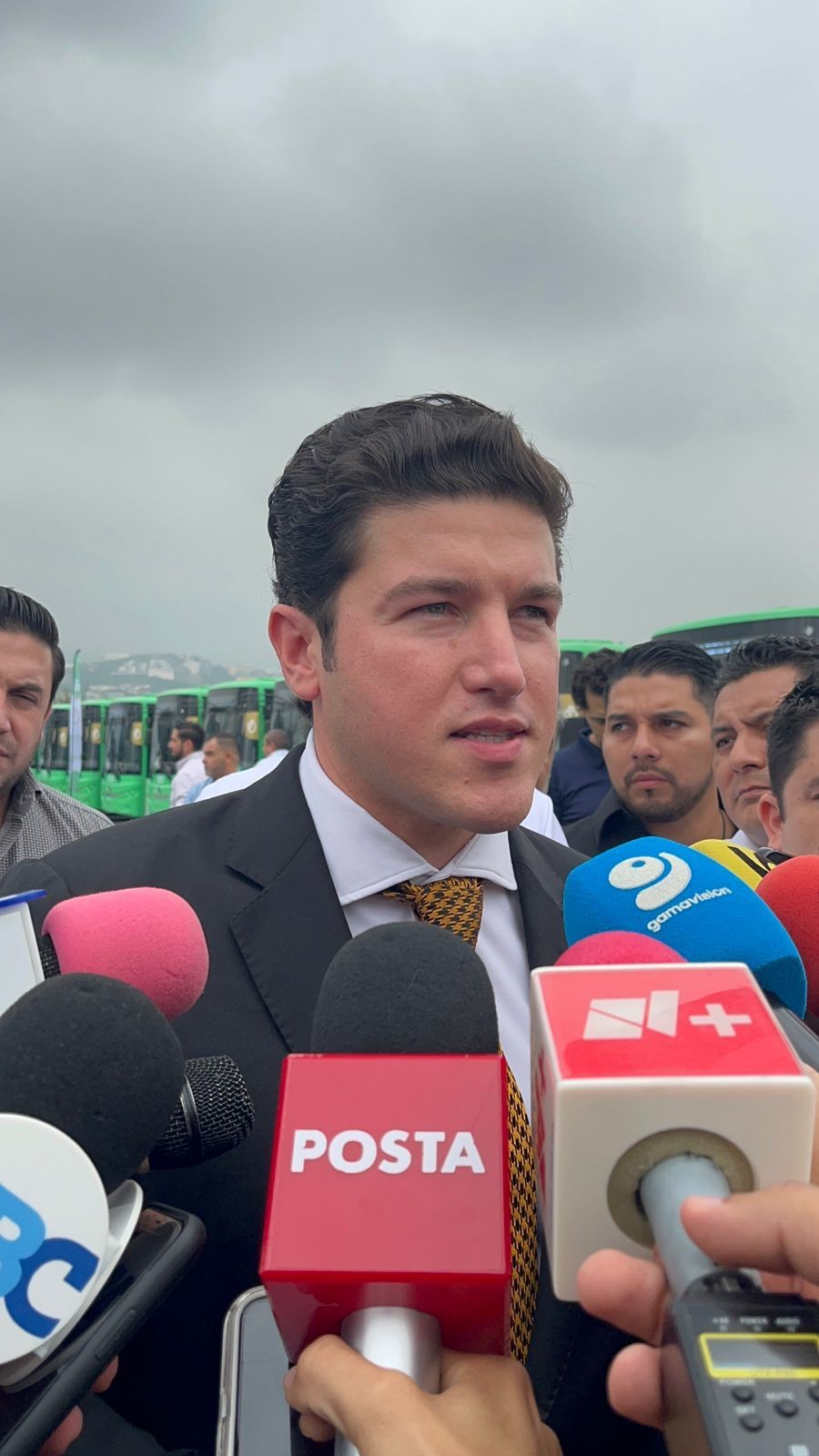 El gobernador de Nuevo León, Samuel García Sepúlveda, aseguró que la protesta de Arturo Salinas no tiene validez. Foto: Cynthia Pardo