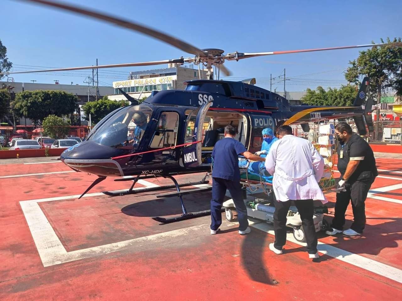 Helicóptero traslada a mujer con quemaduras en más del 80% de su cuerpo. Foto: Ramón Ramírez