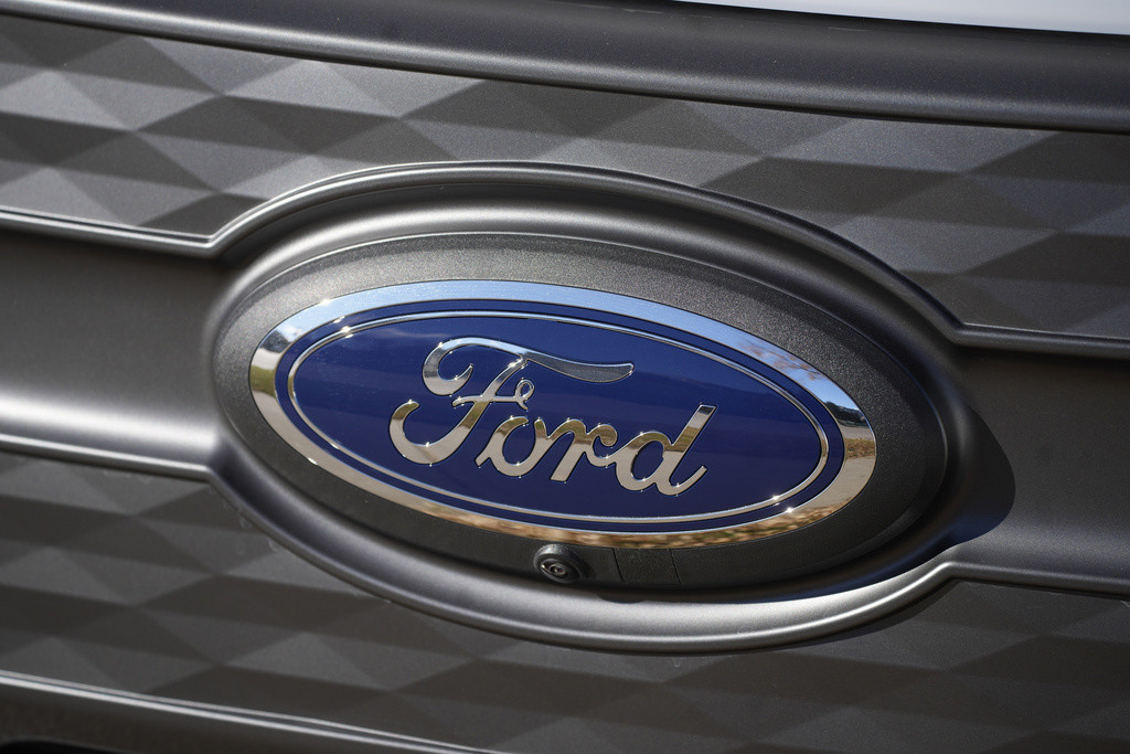 Ford anuncia retiro de 238 mil Explorer por problema en perno del eje trasero