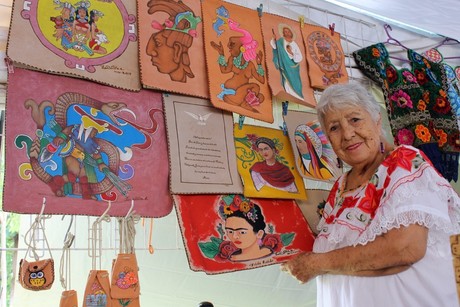 Fomentan la identidad yucateca a través de las artesanías locales