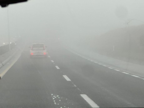 Poca visibilidad y peligro en carretera Monterrey-Saltillo