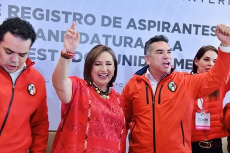 Xóchitl Gálvez formaliza precandidatura presidencial del PRI, PAN y PRD