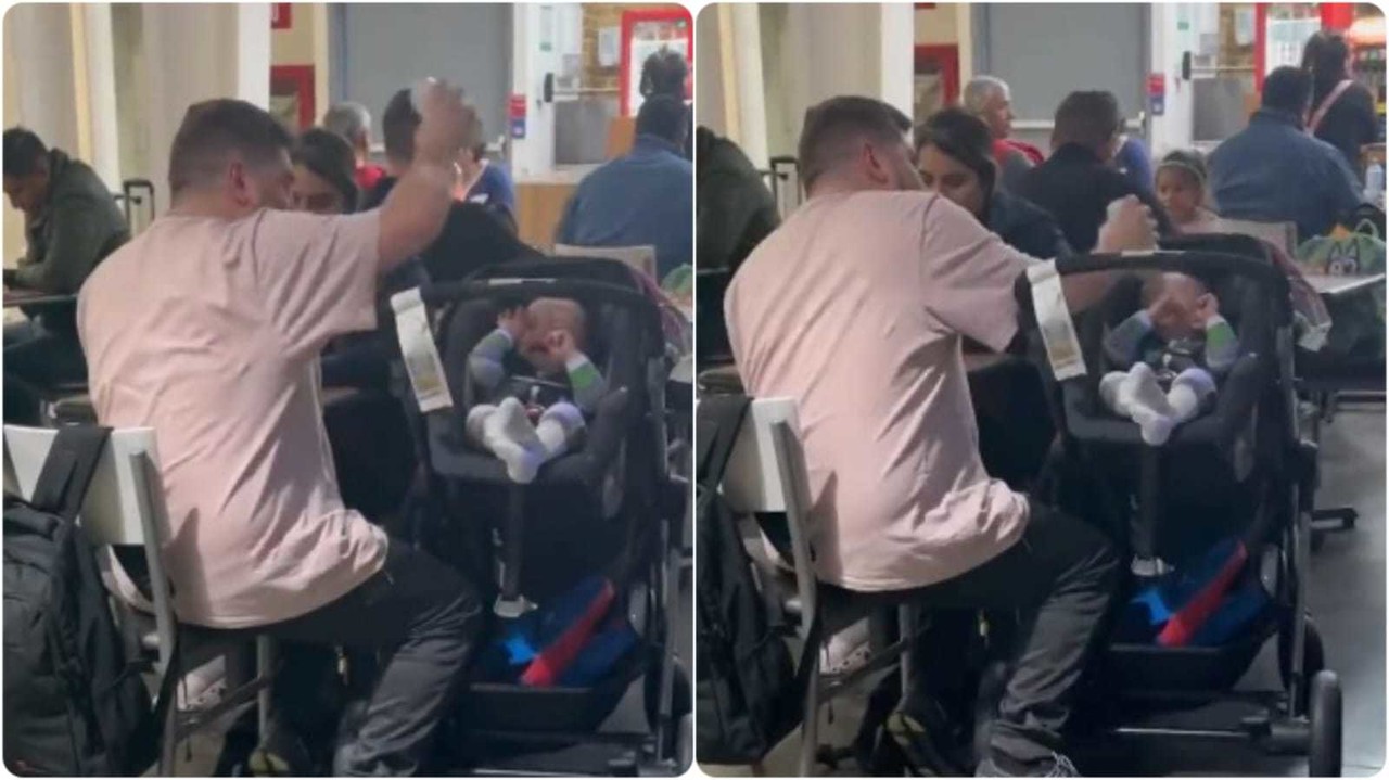 Graban a padre al jugar de 'manera excesiva' con bebé en Aeropuerto de Monterrey