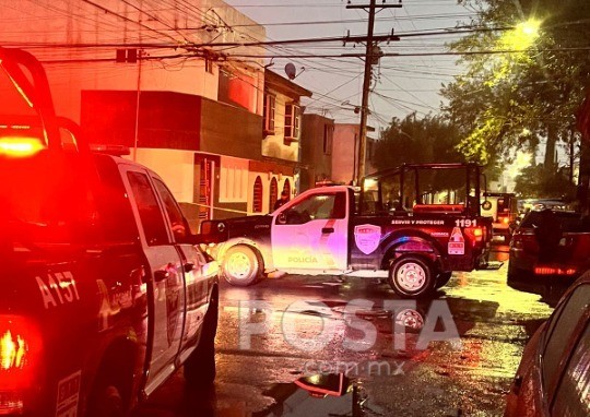 El violento hecho ocurrió en la calle Las Palmas de la colonia Los Fresnos, donde el hombre se disponía a subir a su vehículo para ir a su trabajo. Foto: Raymundo Elizalde.