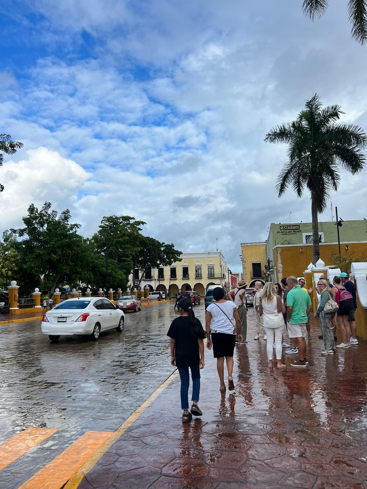 Frente frío “Haas” deja calles encharcadas a su paso por Yucatán