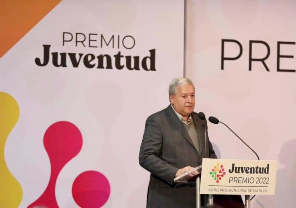 Anuncia Chema Fraustro ganadores del Premio Municipal a la Juventud