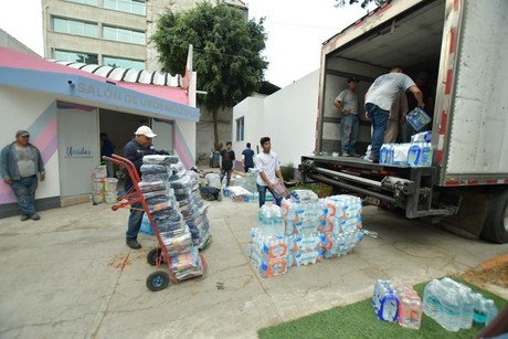 Envía Atizapán 17 toneladas de ayuda humanitaria a damnificados por Otis