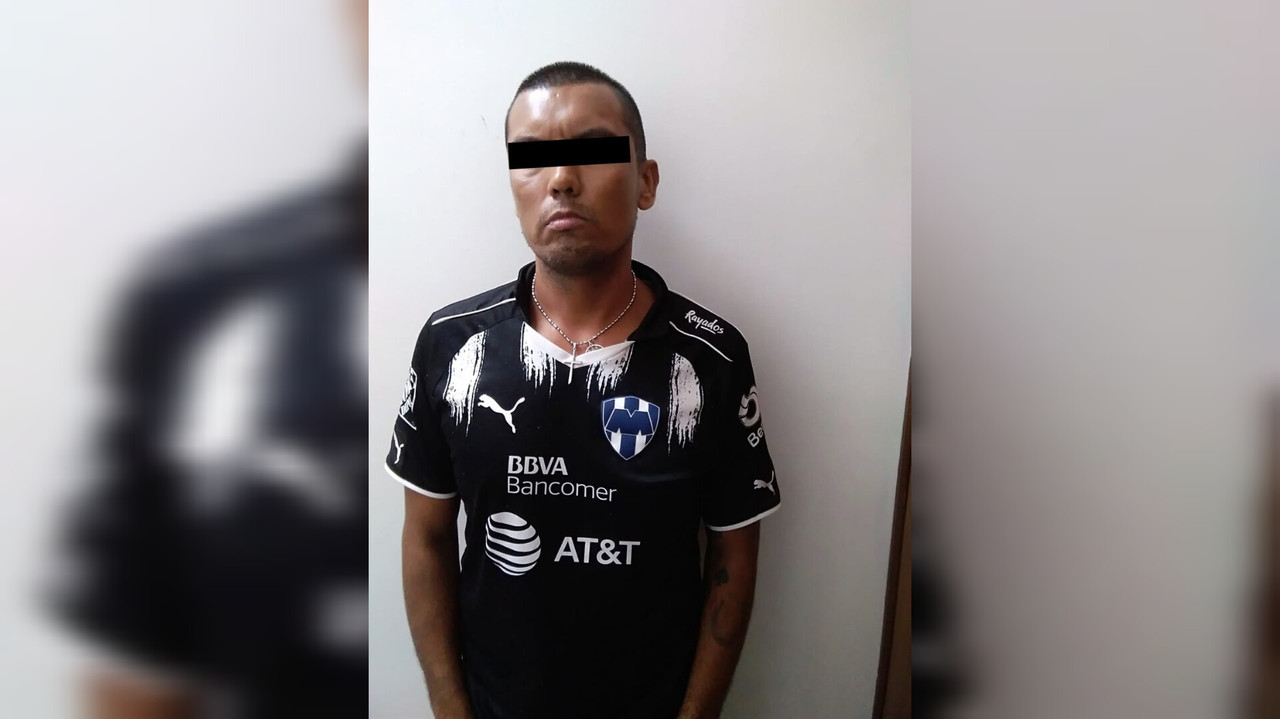 Cae hombre por intento de asalto en tienda de abarrotes en Escobedo