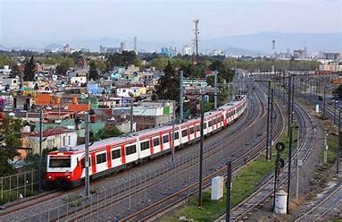 El tren suburbano tendrá horario especial el 31 de diciembre de 2023 y 1 de enero de 2024. Foto: Prensa Oppeem