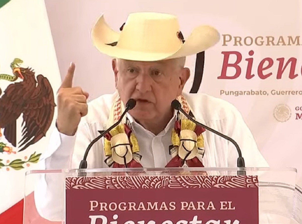 El presidente de México, Andrés Manuel López Obrador, llamó a apapachar y dar amor a los jóvenes. Foto: YouTube Andrés Manuel López Obrador