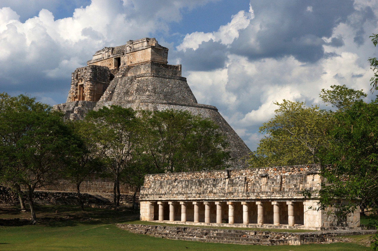 La ciudad maya de Uxmal es considerada por la Unesco como Patrimonio de la Humanidad.- Foto del INAH