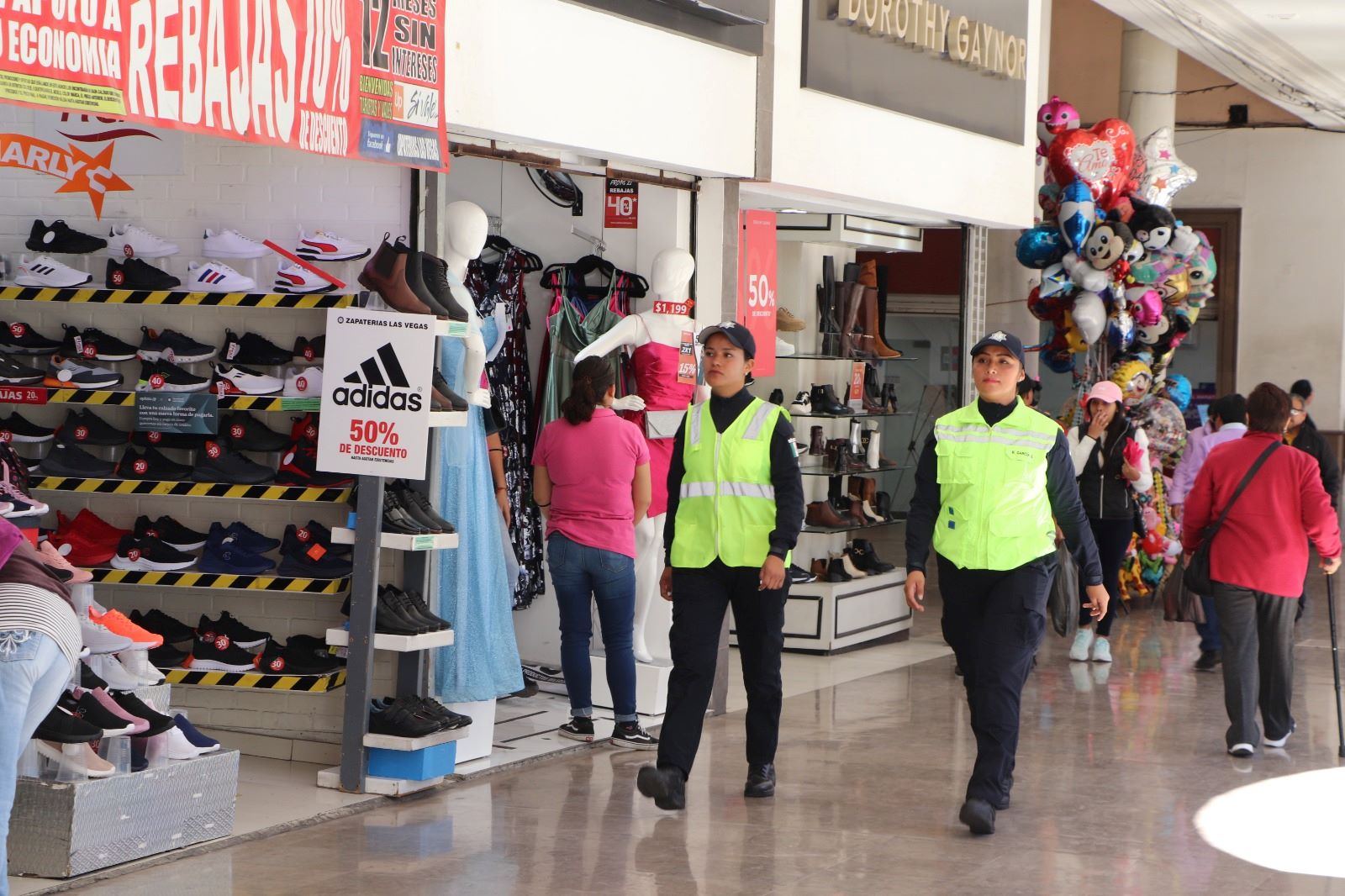 El operativo de vigilancia Decembrino 2023 concluirá el 8 de enero de 2024 en todos los municipios del Estado de México. Foto: Sria de Seguridad de Edomex