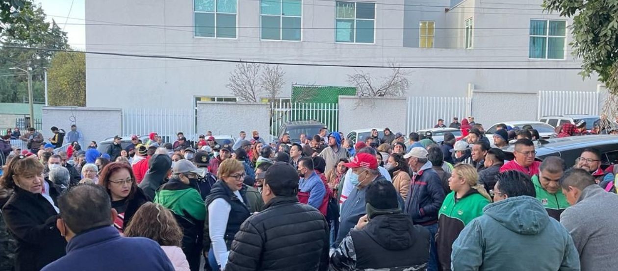 Los trabajadores de SEPASE exigen el pago de pago y prestaciones pendientes 2023. Foto: Cortesía