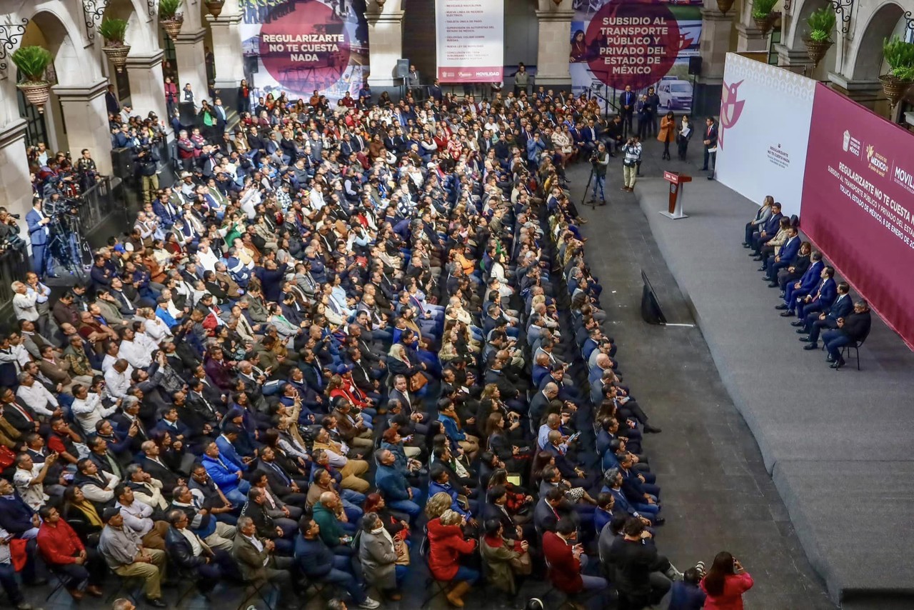 La modernización del transporte público en Edomex, incluye regularizar el servicio y tener un nuevo metro para la entidad. Foto. Gob. de Edomex