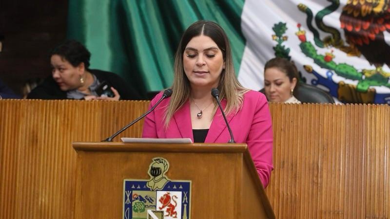 Ana González, diputada local del PRI. Foto. Armando Galicia