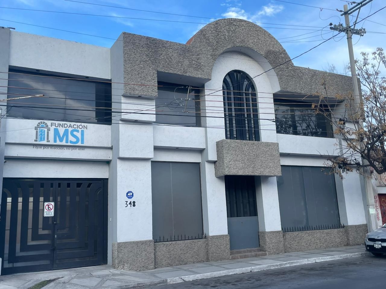 La clínica está en la calle Ramón Corona en el Centro de Saltillo. (Fotografía: Leslie Delgado)