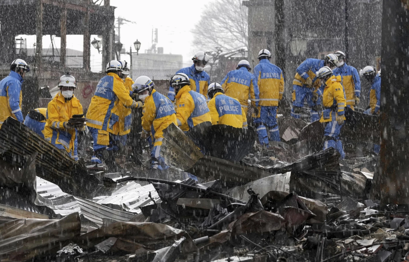 Aumenta el número de víctimas mortales y se agrava la situación tras los sismos en Japón. Foto. Kyoto News. AP